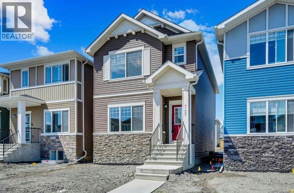 747 Bayview Hill SW, Airdrie, AB, T4B 5M5