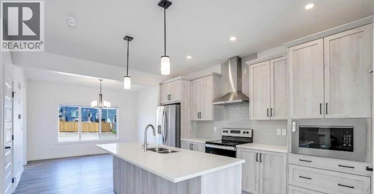 747 Bayview Hill SW, Airdrie, AB, T4B 5M5 - 6