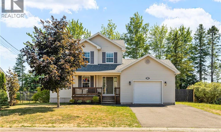 35 Du Ruisseau Street