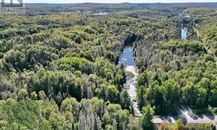 PT LT-7 Con 10 Pickerel & Jack Lake Road
