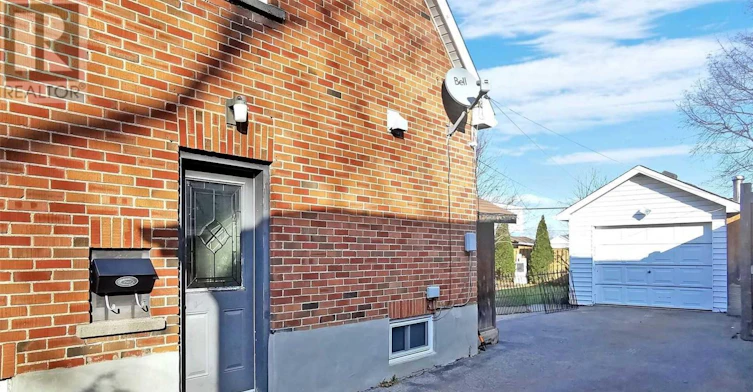 135 Highland Avenue, Oshawa, ON, L1H 6A5 - 39