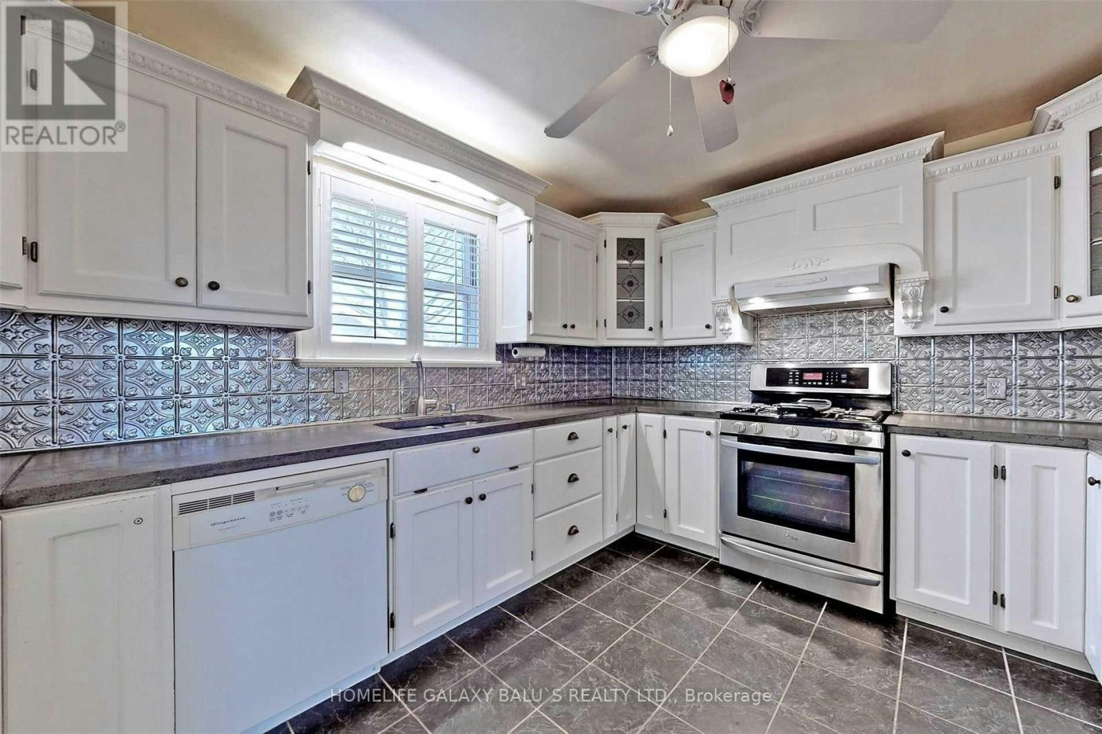 135 Highland Avenue, Oshawa, ON, L1H 6A5 - 11