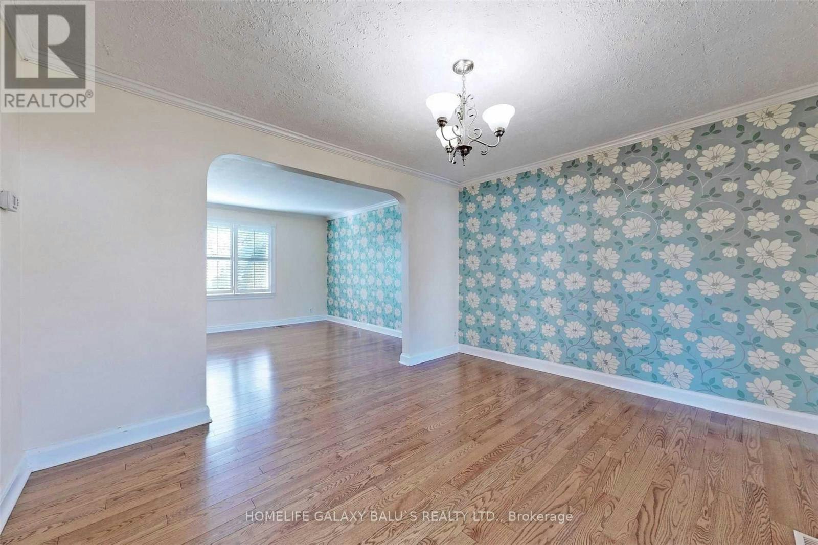 135 Highland Avenue, Oshawa, ON, L1H 6A5 - 6