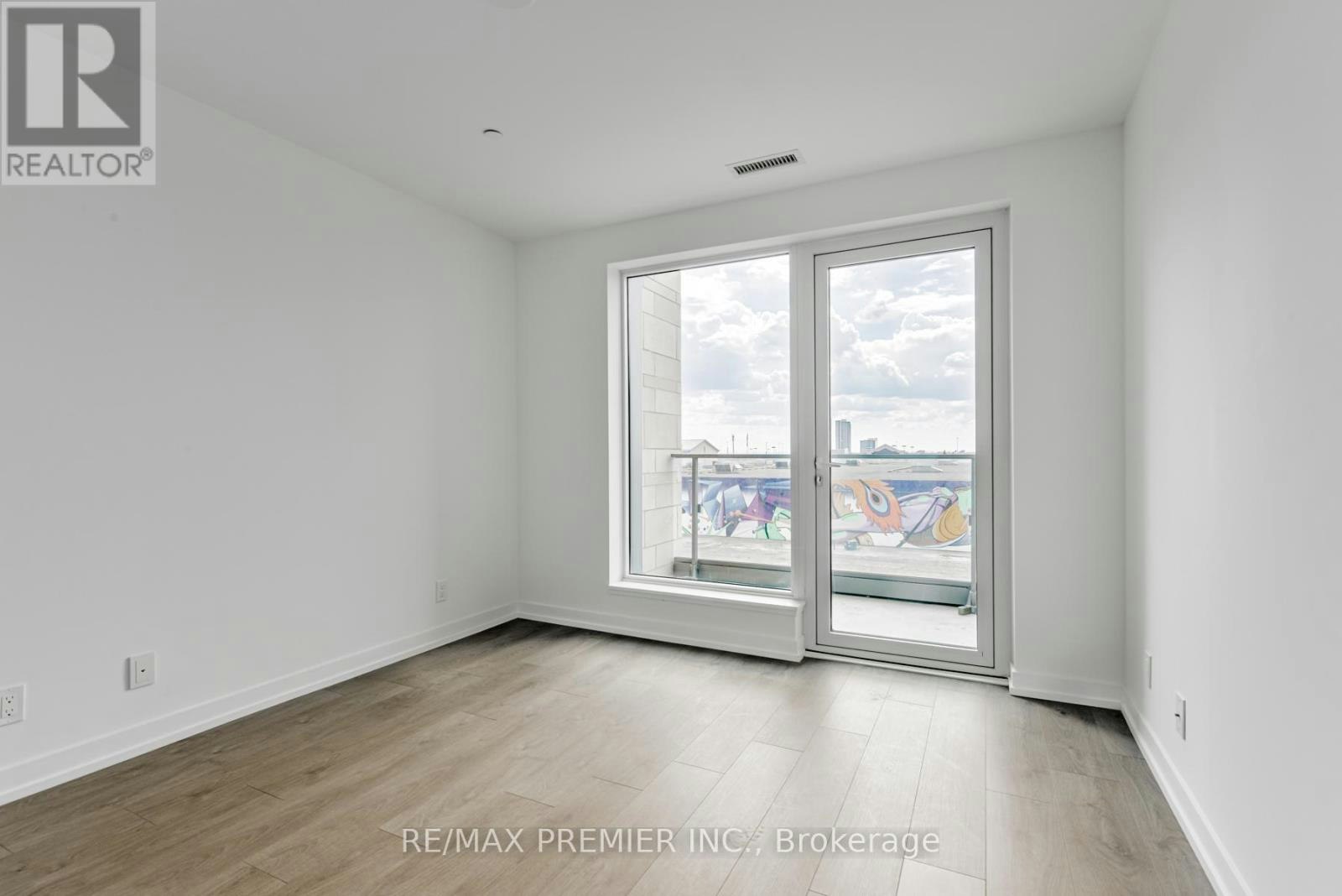 TH17-7 Buttermill Avenue, Vaughan, ON, L4K 0M5 - 18