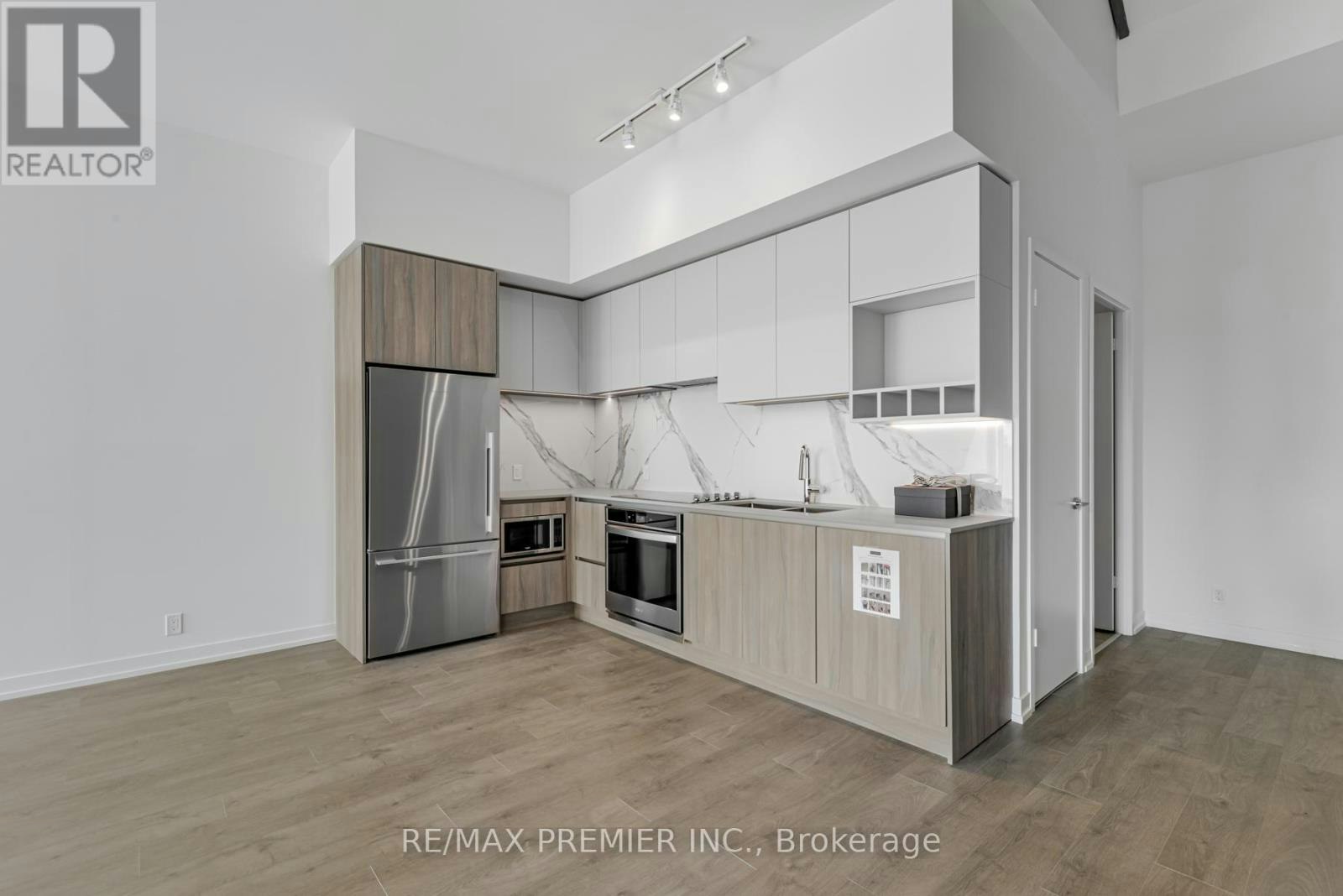 TH17-7 Buttermill Avenue, Vaughan, ON, L4K 0M5 - 4