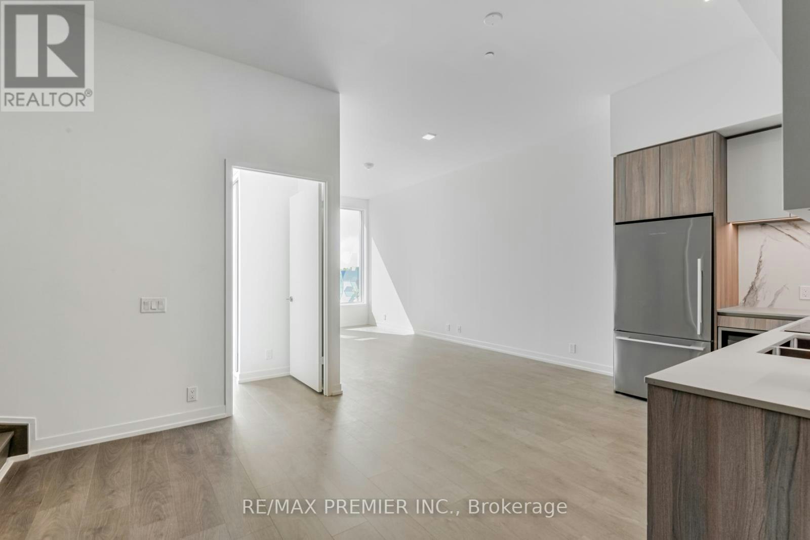 TH17-7 Buttermill Avenue, Vaughan, ON, L4K 0M5 - 5