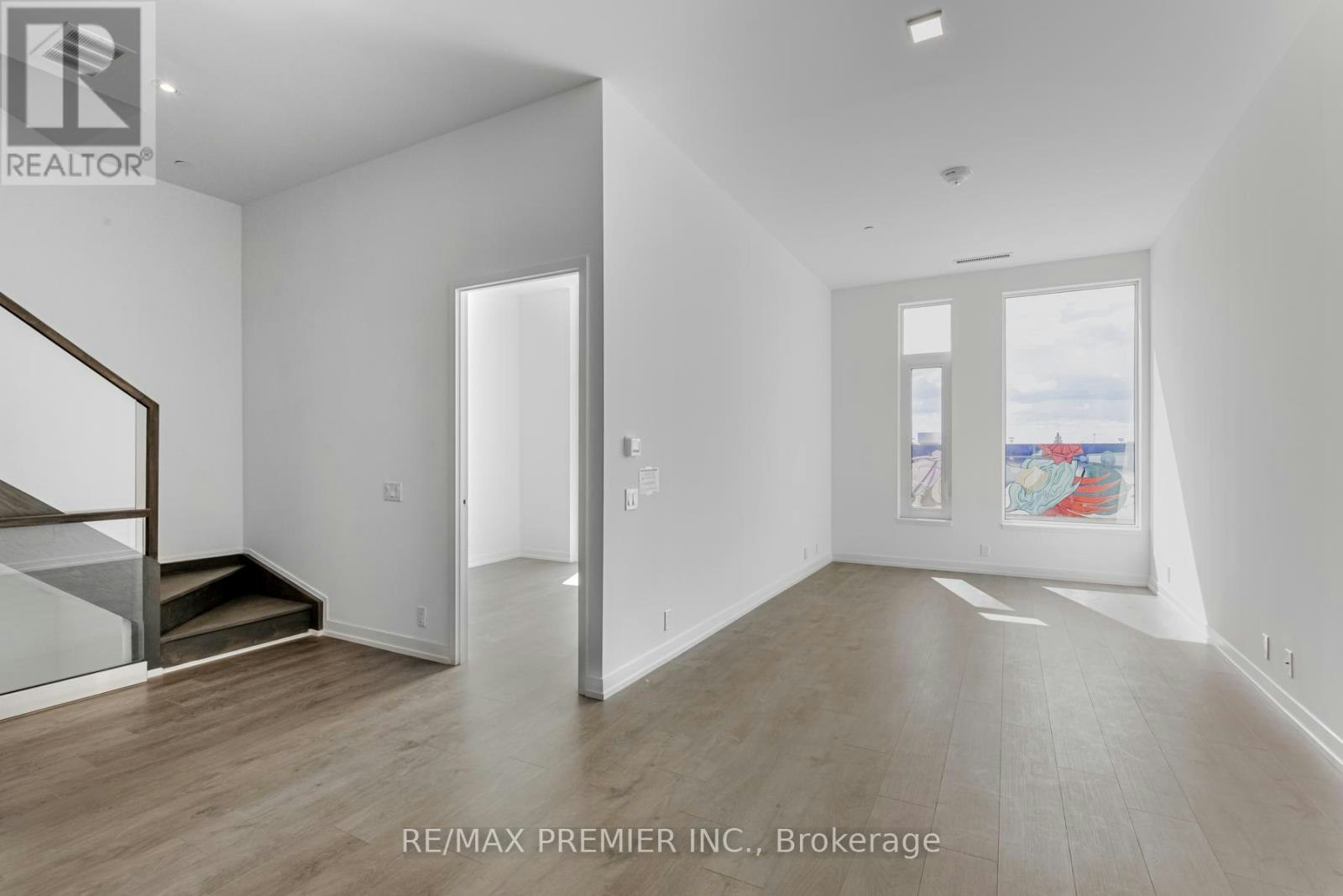 TH17-7 Buttermill Avenue, Vaughan, ON, L4K 0M5 - 8