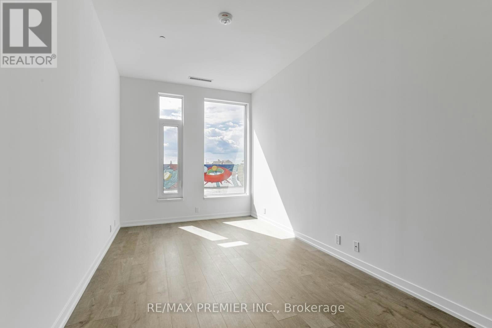 TH17-7 Buttermill Avenue, Vaughan, ON, L4K 0M5 - 9