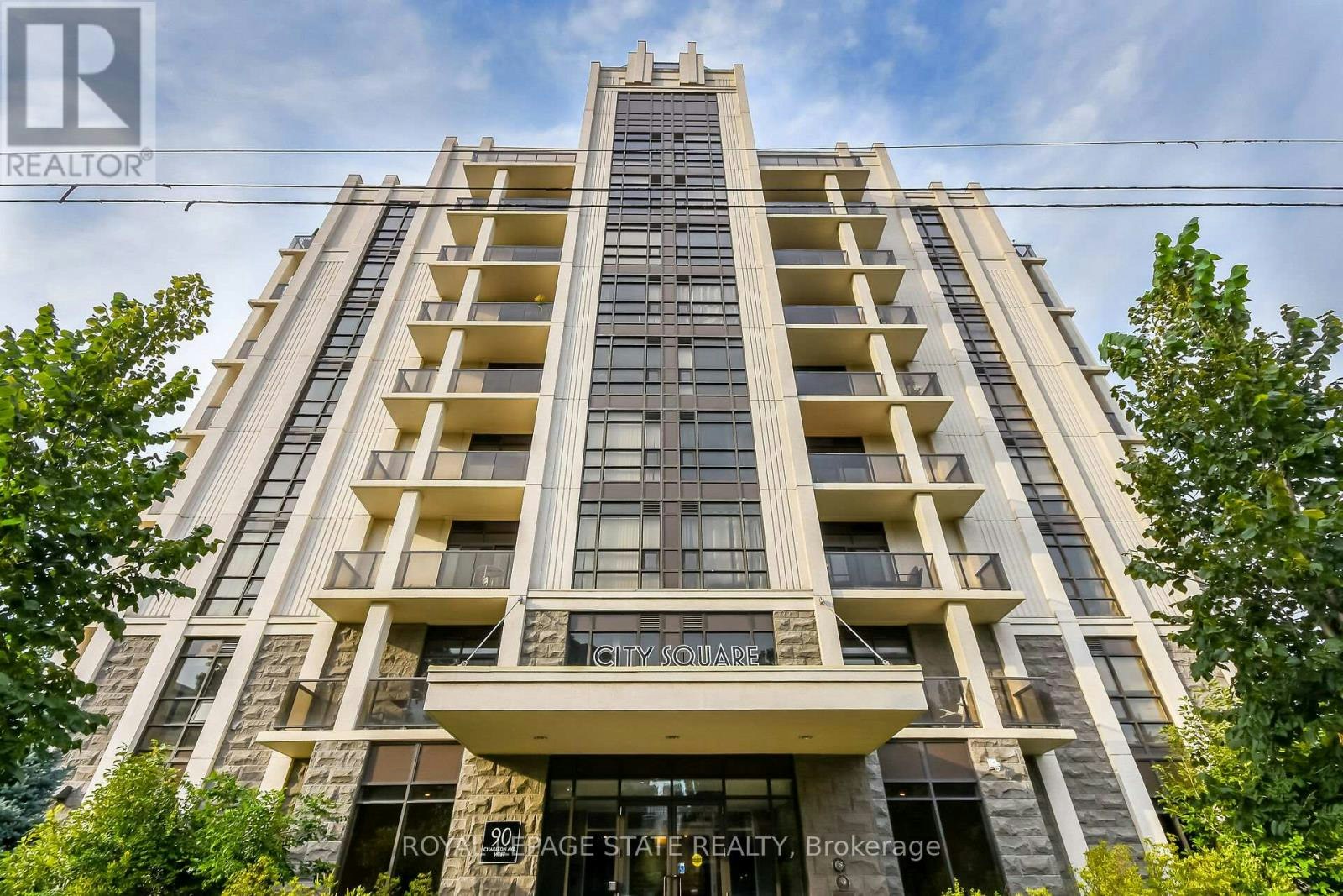 804-90 Charlton Avenue W, Hamilton, ON, L8P 0B4