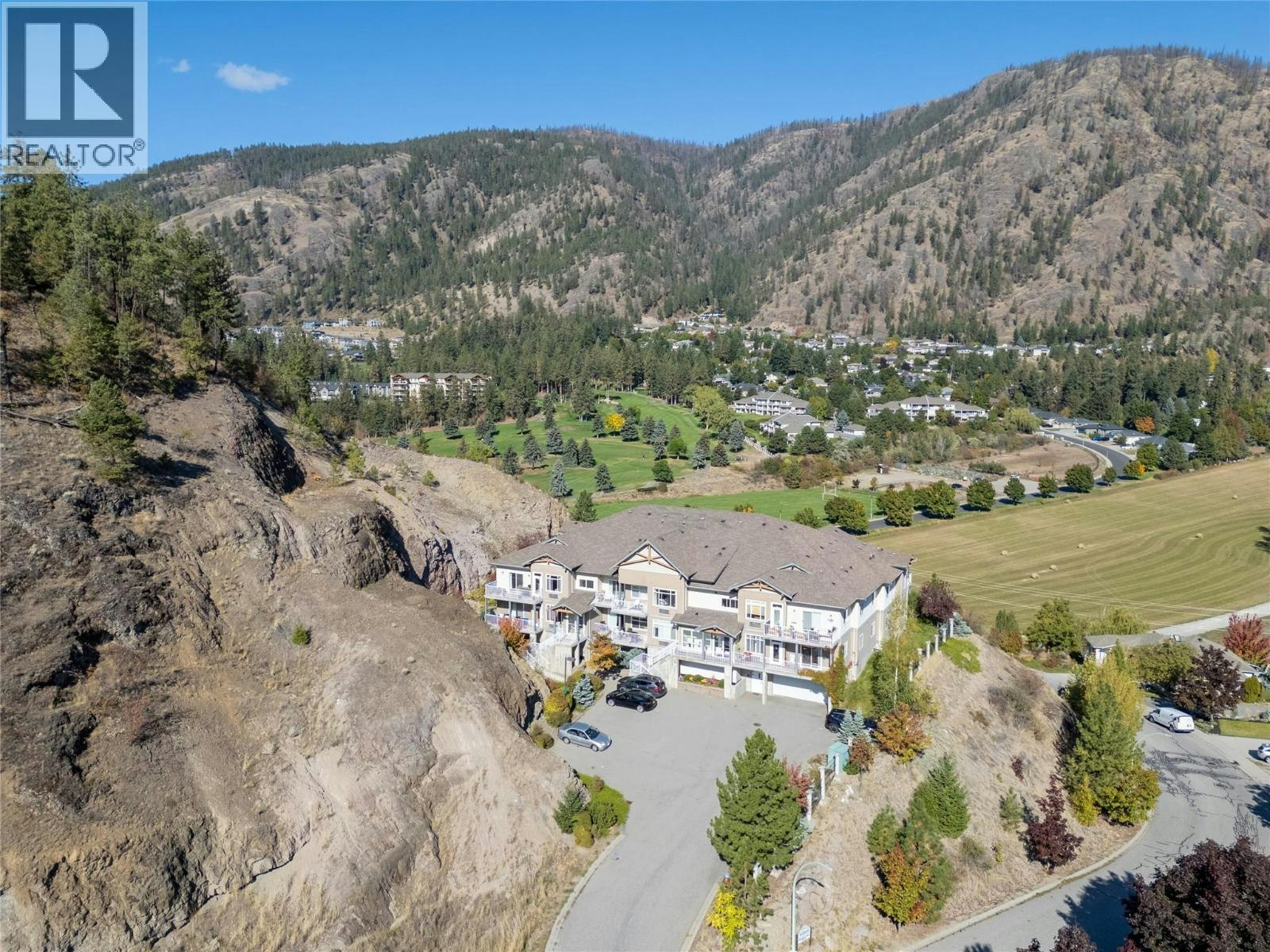 203-2523 Shannon View Drive, West Kelowna, BC, V4T 2Z7