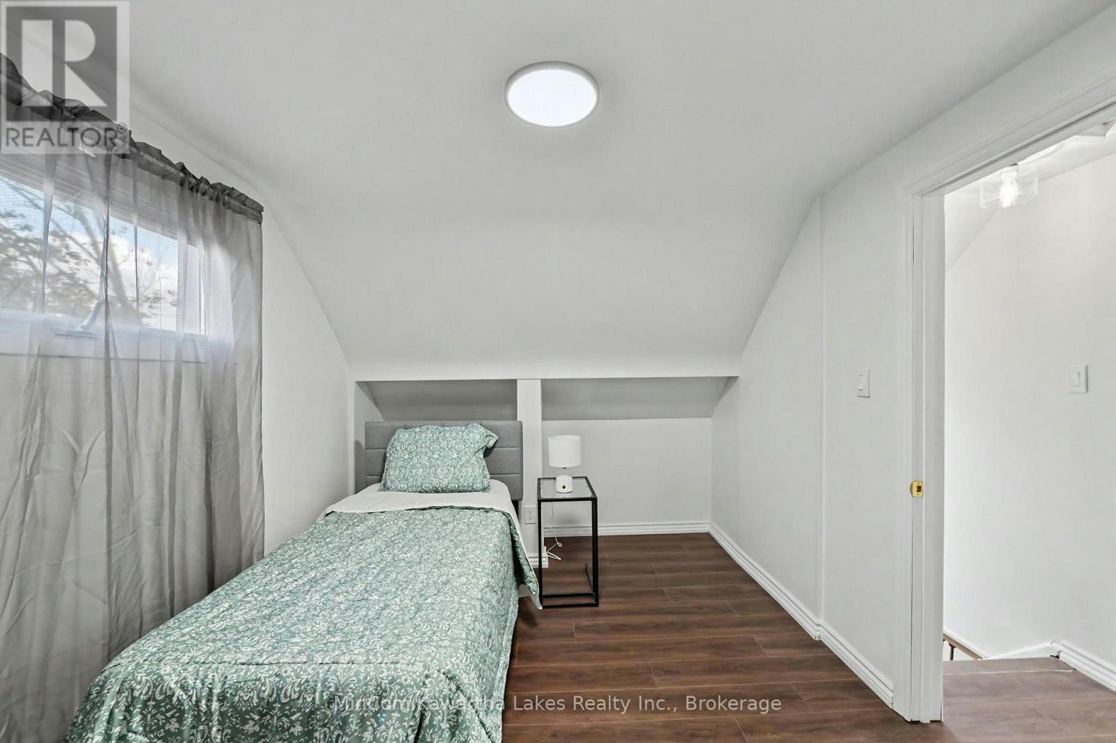 811 Morphet Avenue, Peterborough, ON, K9J 2X7 - 34