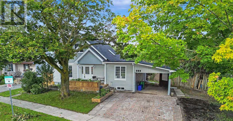 811 Morphet Avenue, Peterborough, ON, K9J 2X7 - 2