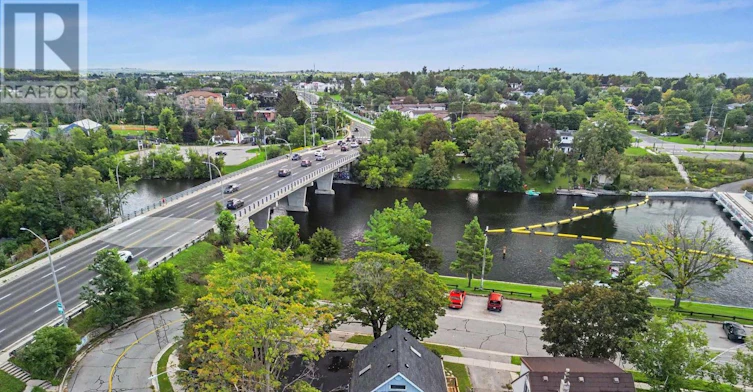 811 Morphet Avenue, Peterborough, ON, K9J 2X7 - 41