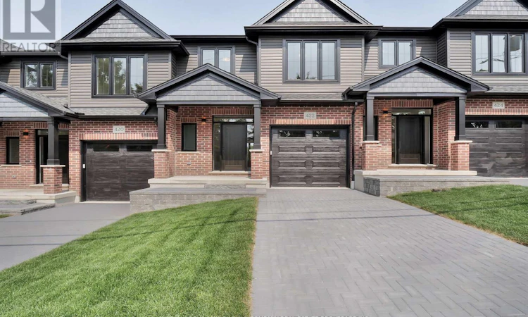 422 Old Wonderland Road