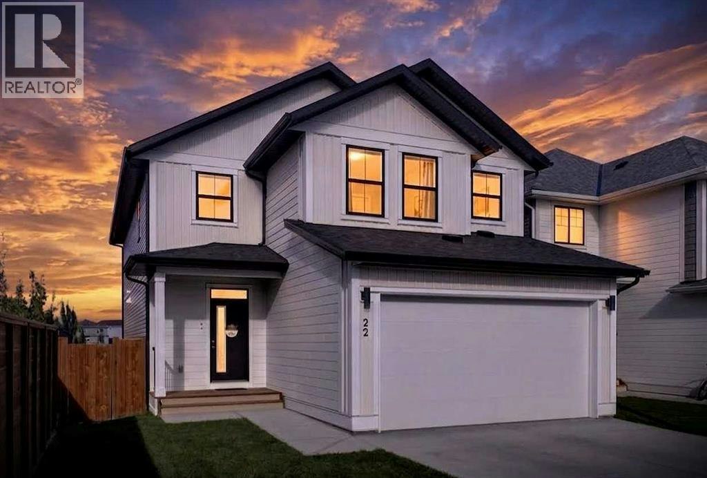 22 Copperhead Bay SE
