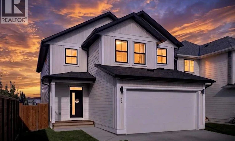 22 Copperhead Bay SE