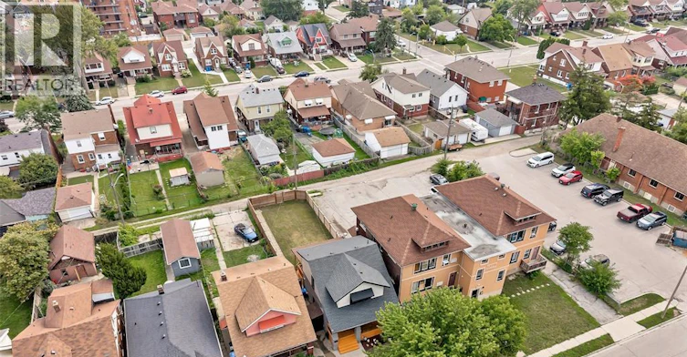 1362 Elsmere, Windsor, ON, N8X 4G8 - 32