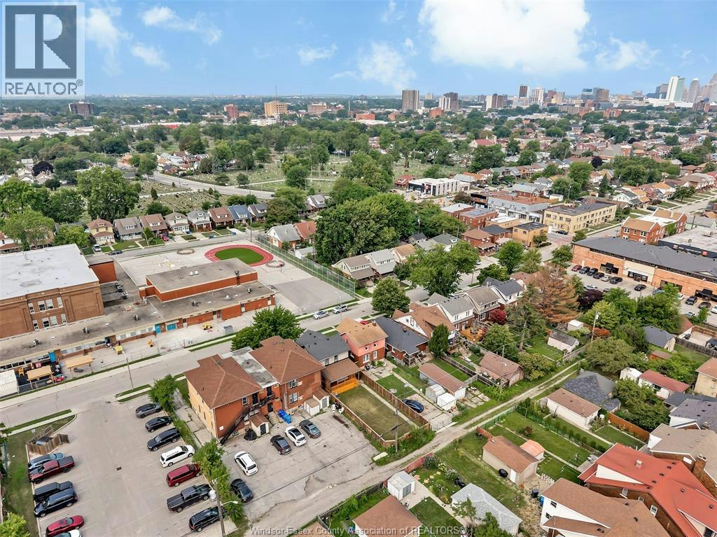 1362 Elsmere, Windsor, ON, N8X 4G8 - 34