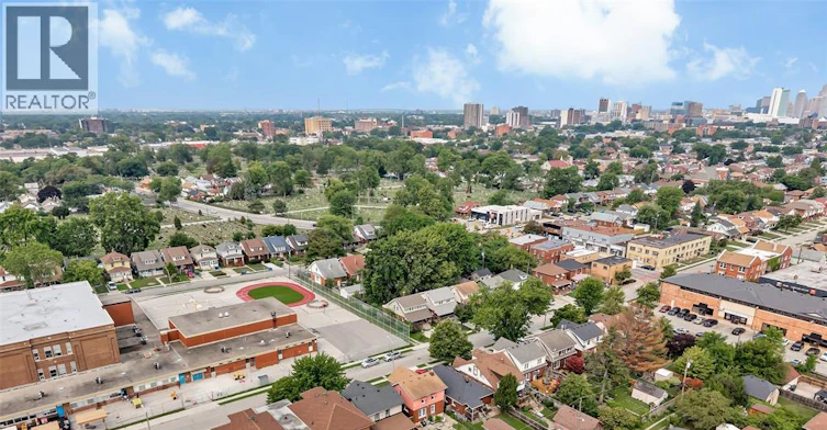 1362 Elsmere, Windsor, ON, N8X 4G8 - 34