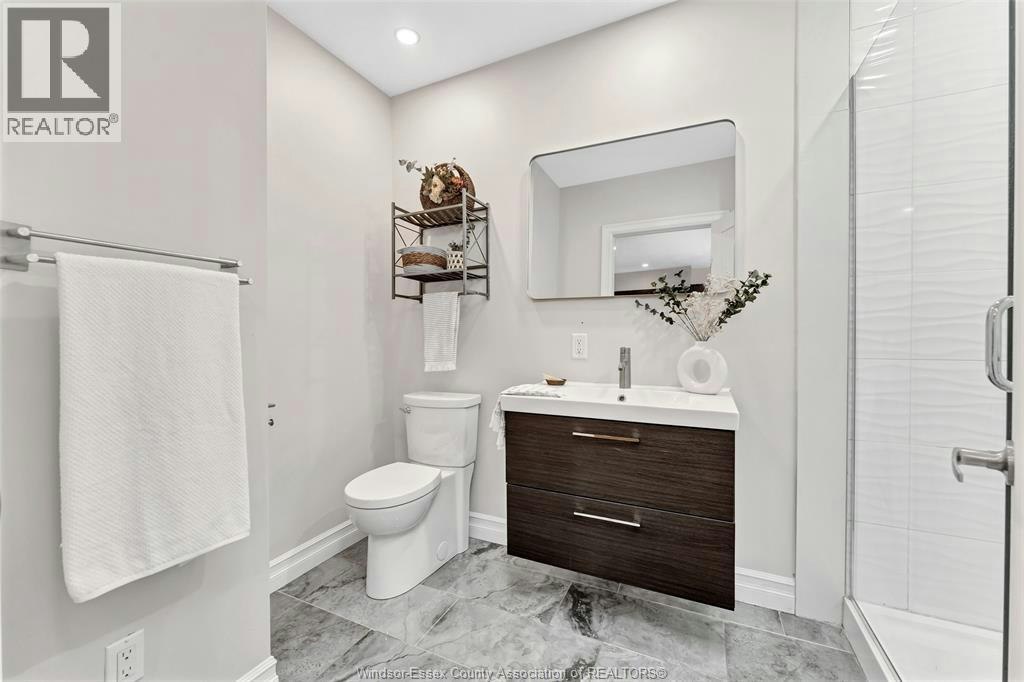 1362 Elsmere, Windsor, ON, N8X 4G8 - 17