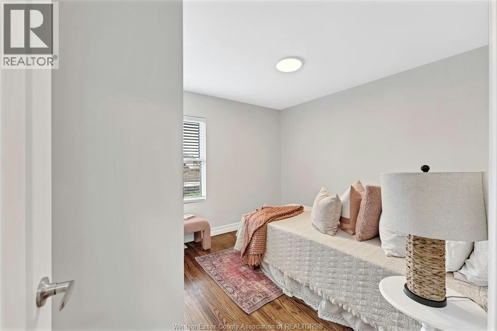 1362 Elsmere, Windsor, ON, N8X 4G8 - 23