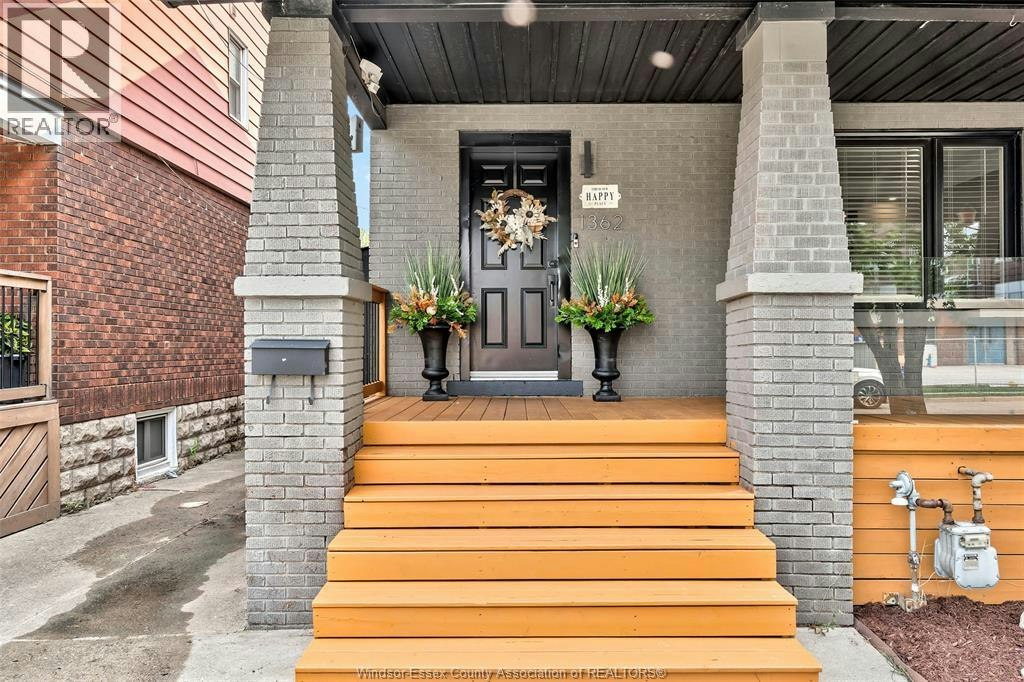 1362 Elsmere, Windsor, ON, N8X 4G8 - 3