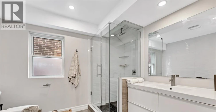 1362 Elsmere, Windsor, ON, N8X 4G8 - 22