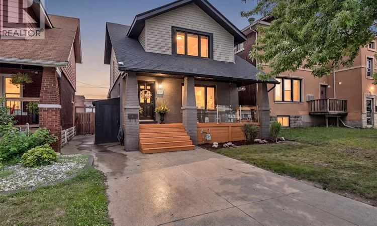 1362 Elsmere