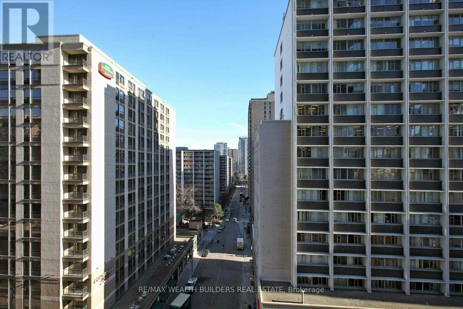 1106-7 Grenville Street, Toronto, ON, M4Y 1A1 - 32