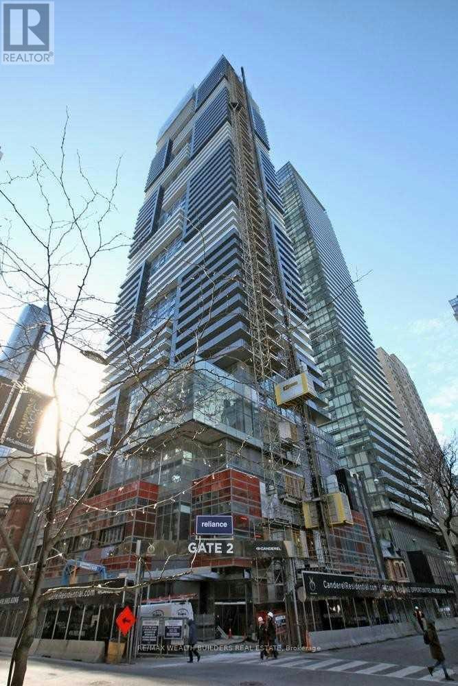 1106-7 Grenville Street, Toronto, ON, M4Y 1A1 - 34