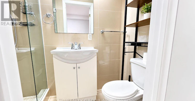 UPPER-34 Carus Avenue, Toronto, ON, M6G 2A4 - 3