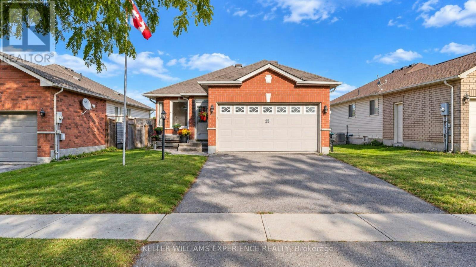 25 Nicholson Drive, Barrie, ON, L4N 8L7