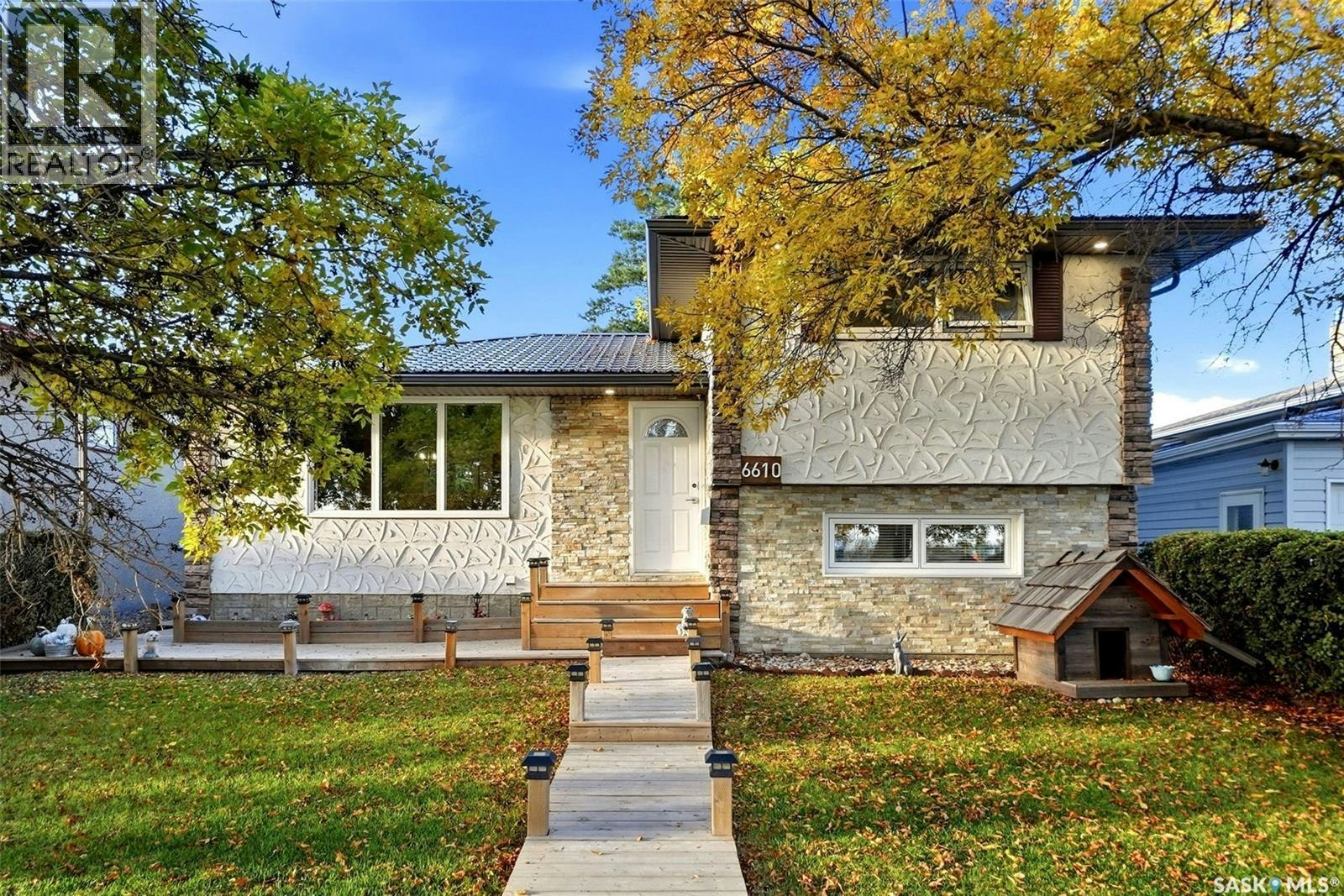 6610 Dewdney Avenue, Regina, SK, S4T 6W7