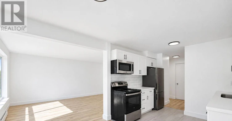 4-45 Swordbill Drive, Toronto, ON, M9A 4V3 - 8