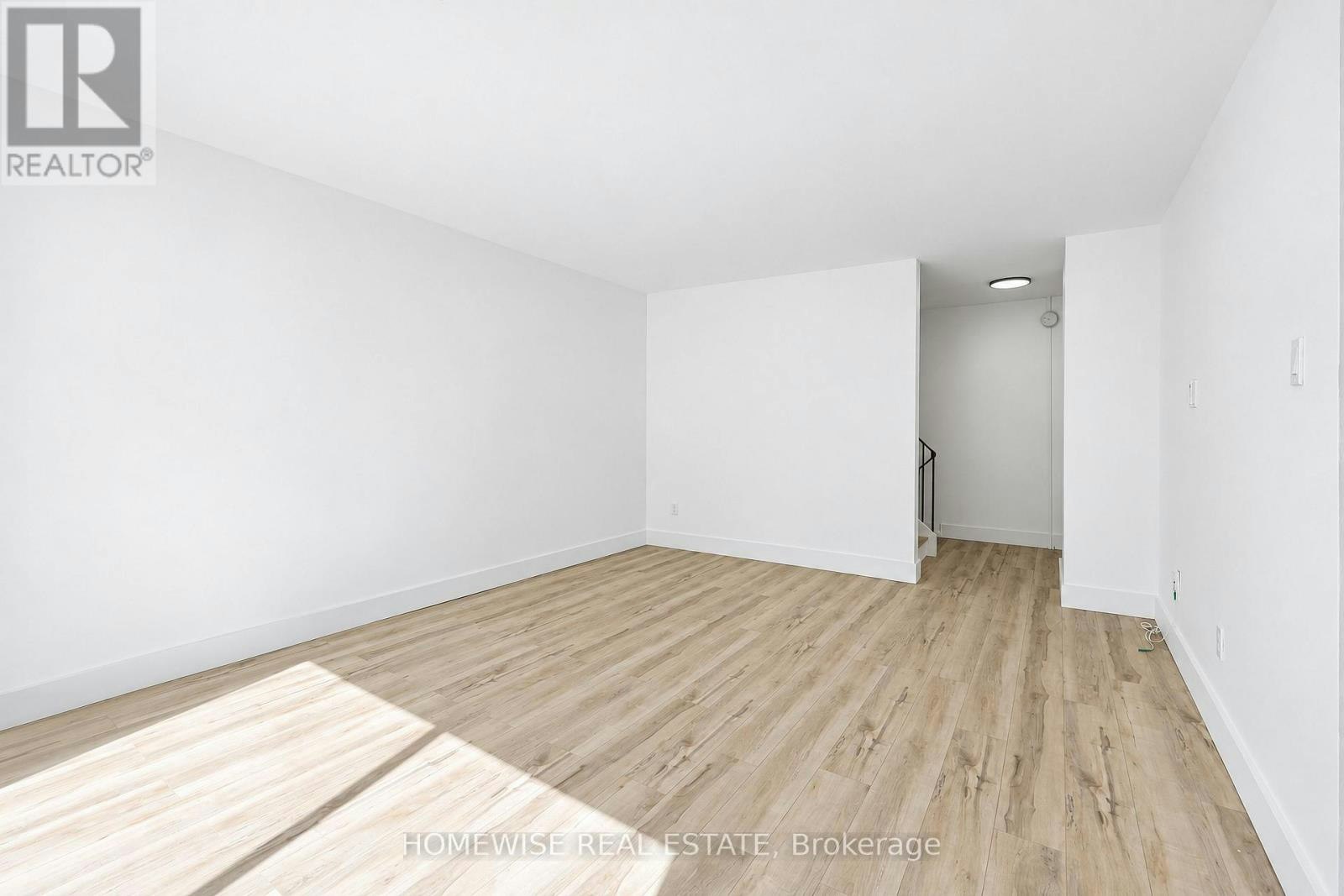 4-45 Swordbill Drive, Toronto, ON, M9A 4V3 - 5
