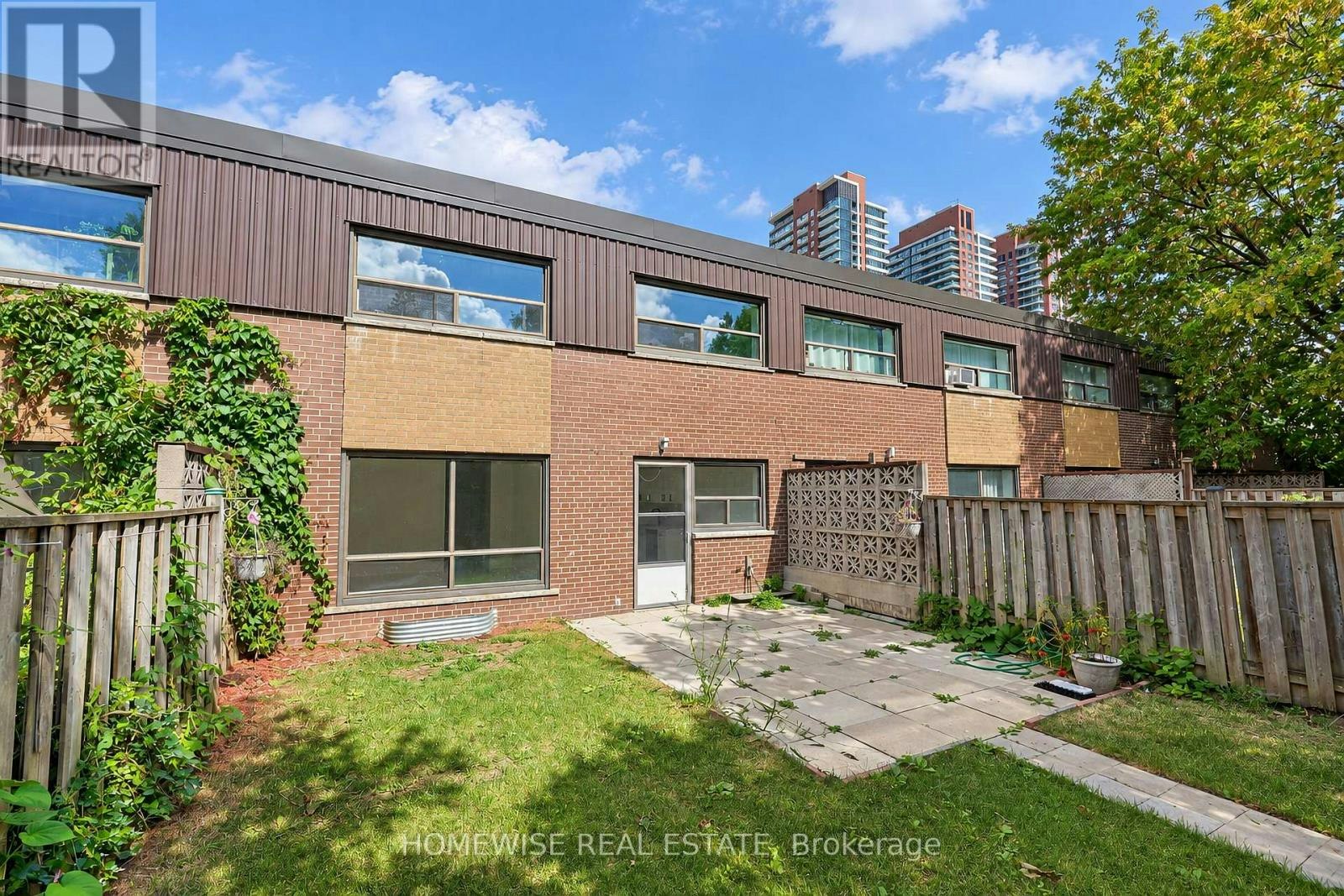 4-45 Swordbill Drive, Toronto, ON, M9A 4V3 - 33