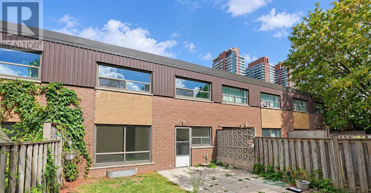 4-45 Swordbill Drive, Toronto, ON, M9A 4V3 - 33