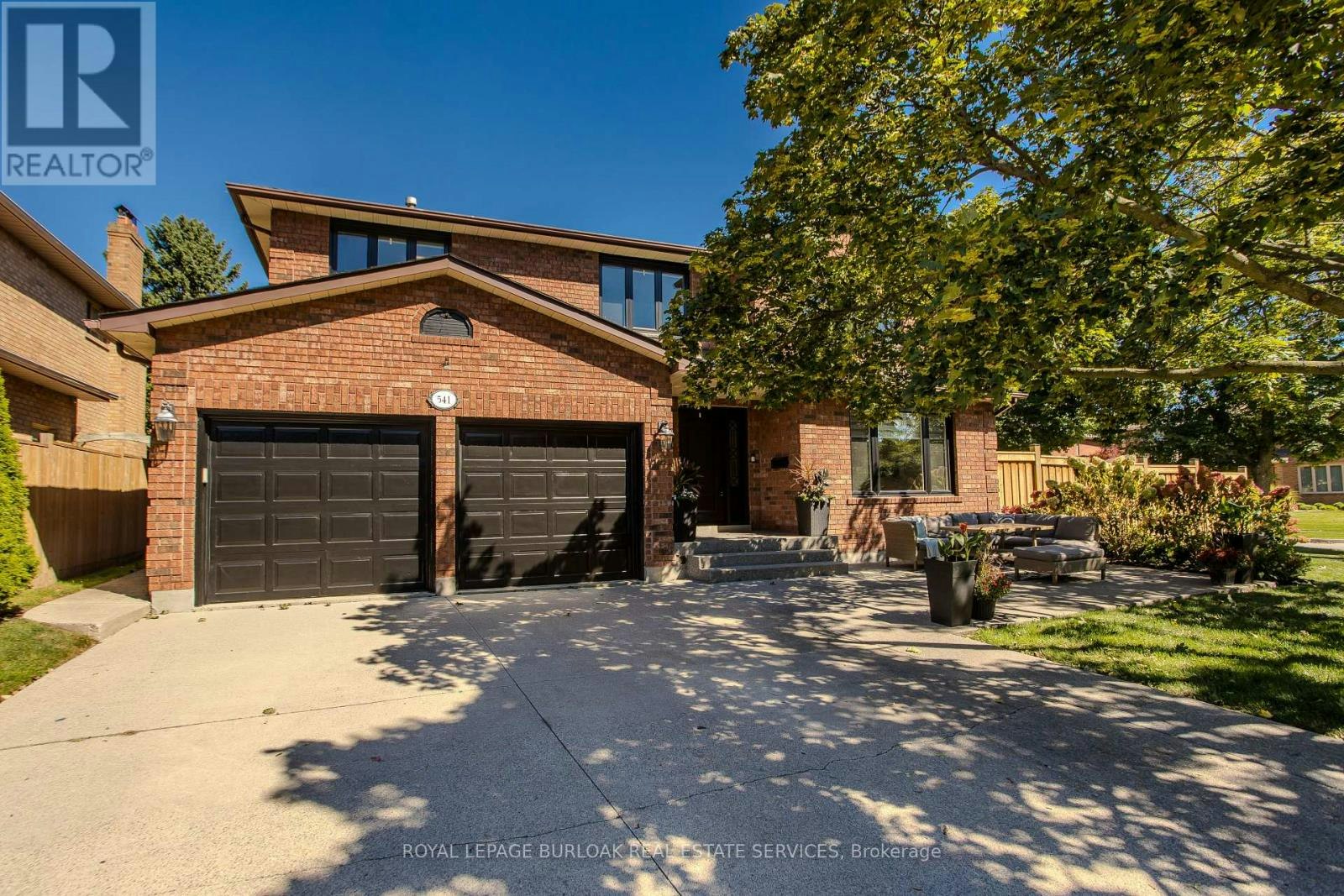541 Hambling Court, Burlington, ON, L7N 3S4