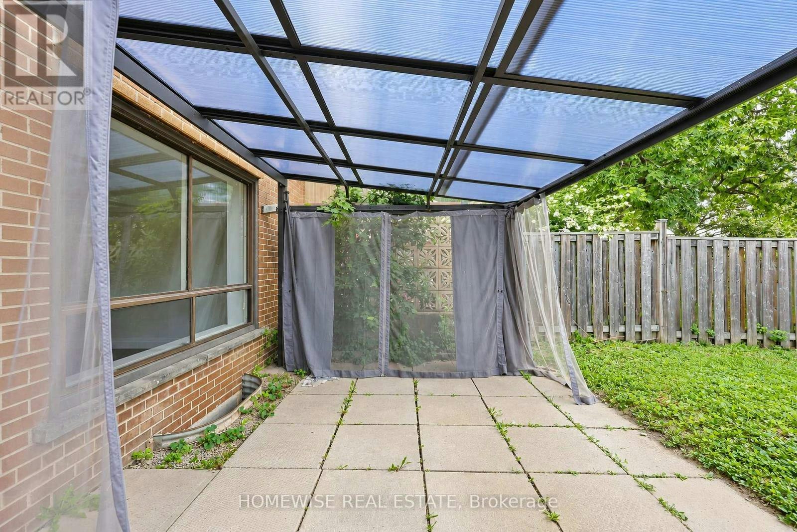 22-35 Swordbill Drive, Toronto, ON, M9A 4V3 - 31