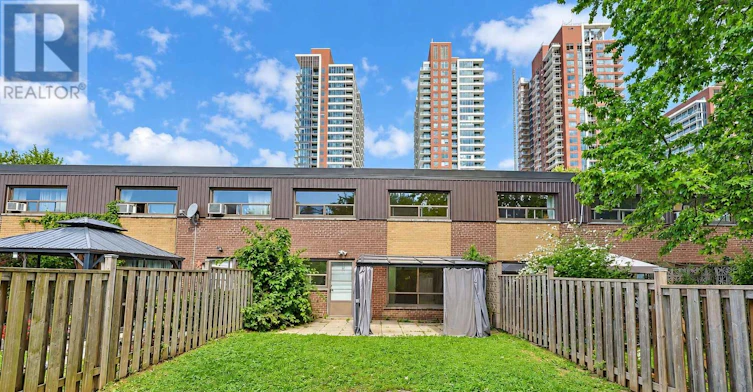 22-35 Swordbill Drive, Toronto, ON, M9A 4V3 - 33