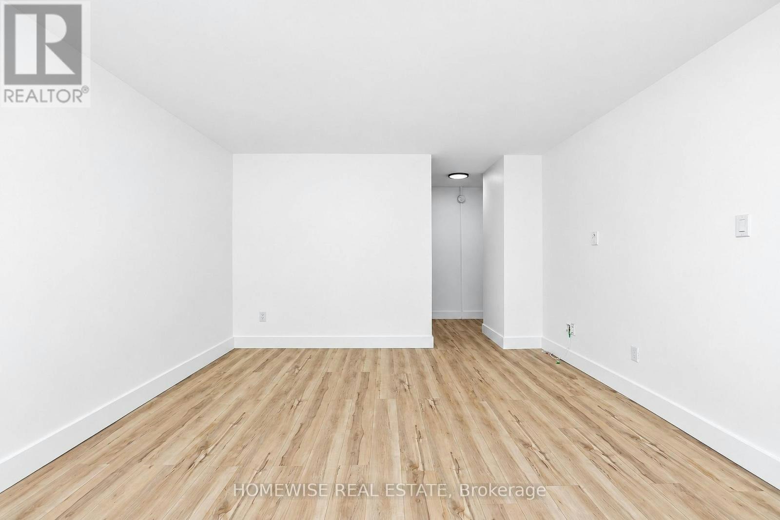 22-35 Swordbill Drive, Toronto, ON, M9A 4V3 - 6