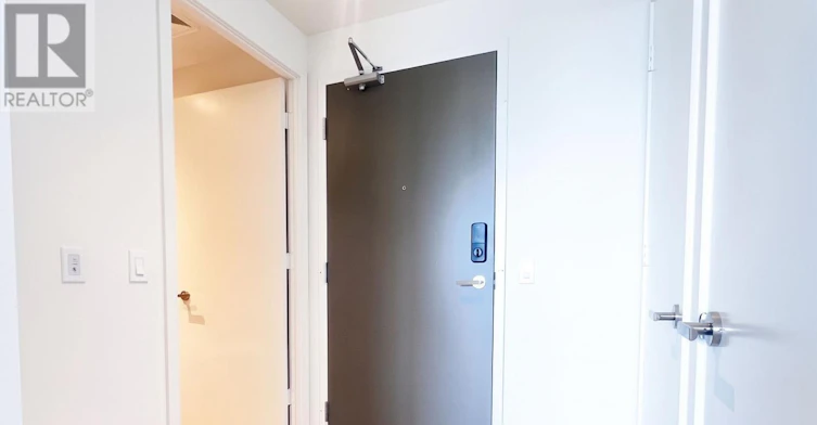 7404-448 Burnhamthorpe Road W, Mississauga, ON, L5B 0R4 - 3