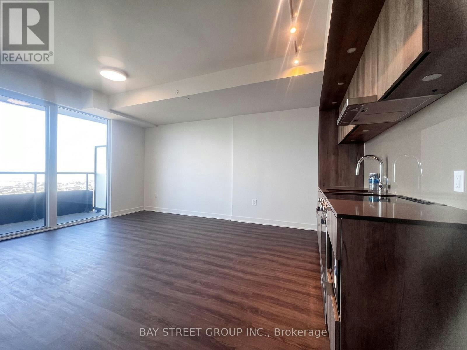 7404-448 Burnhamthorpe Road W, Mississauga, ON, L5B 0R4 - 8