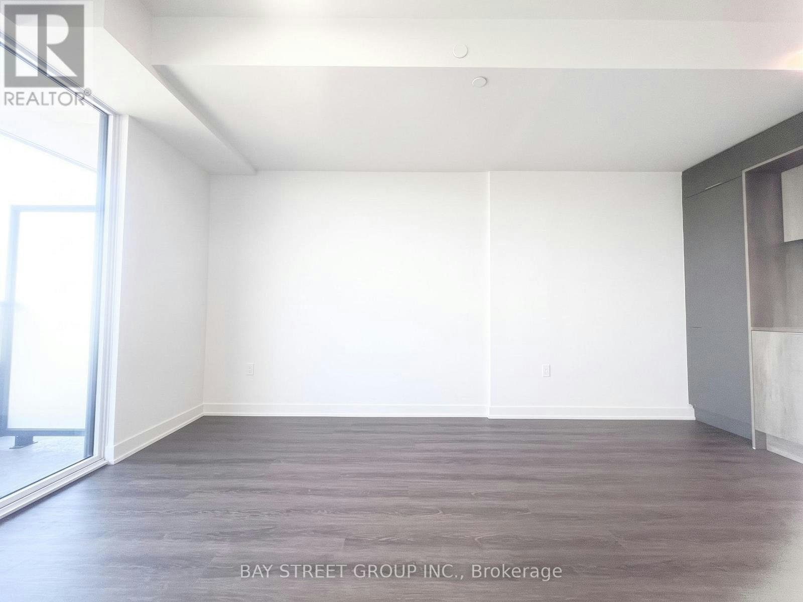 7404-448 Burnhamthorpe Road W, Mississauga, ON, L5B 0R4 - 14