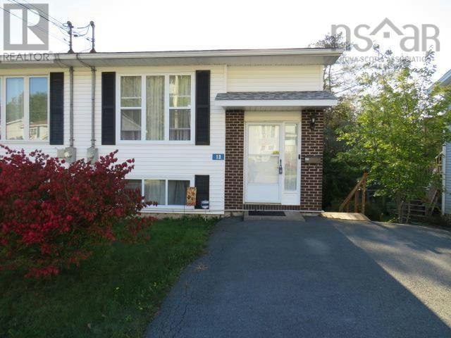 13 Florence Place Court, Lower Sackville, NS, B4C 3X4