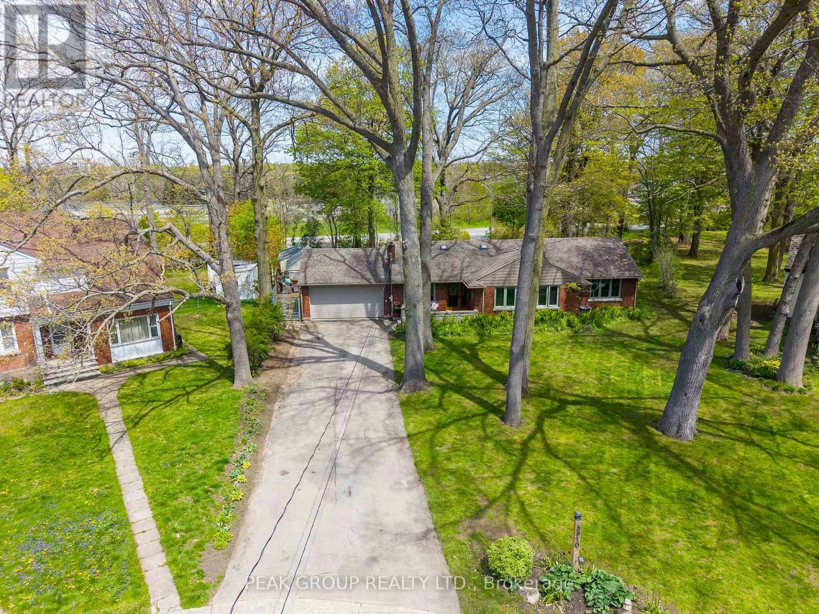 5510 Woodland Boulevard, Niagara Falls, ON, L2G 5K5 - 2