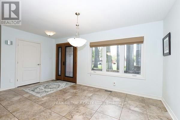 5510 Woodland Boulevard, Niagara Falls, ON, L2G 5K5 - 6