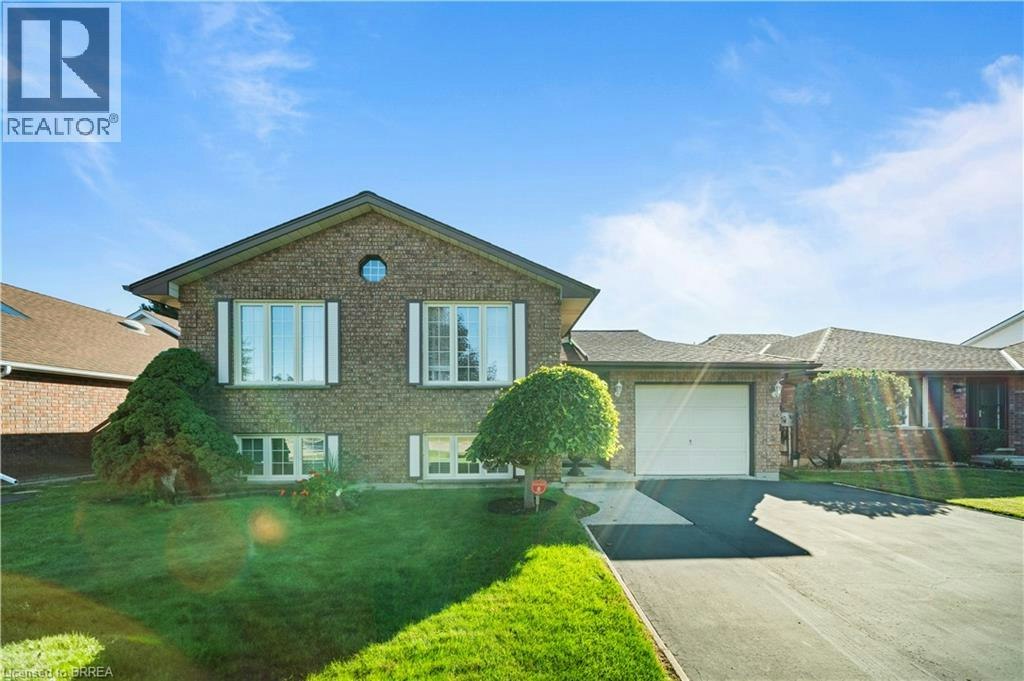 58 Olivetree Road, Brantford, ON, N3R 7X2