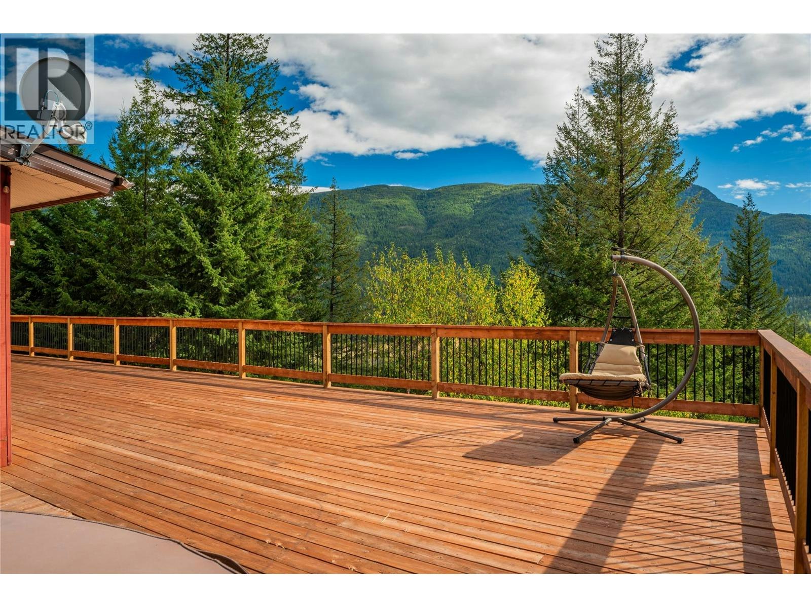 2396 Nault Road, Pass Creek, BC, V1N 4T5 - 37