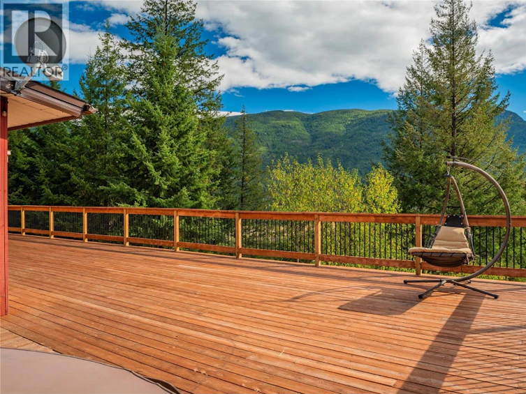 2396 Nault Road, Pass Creek, BC, V1N 4T5 - 37